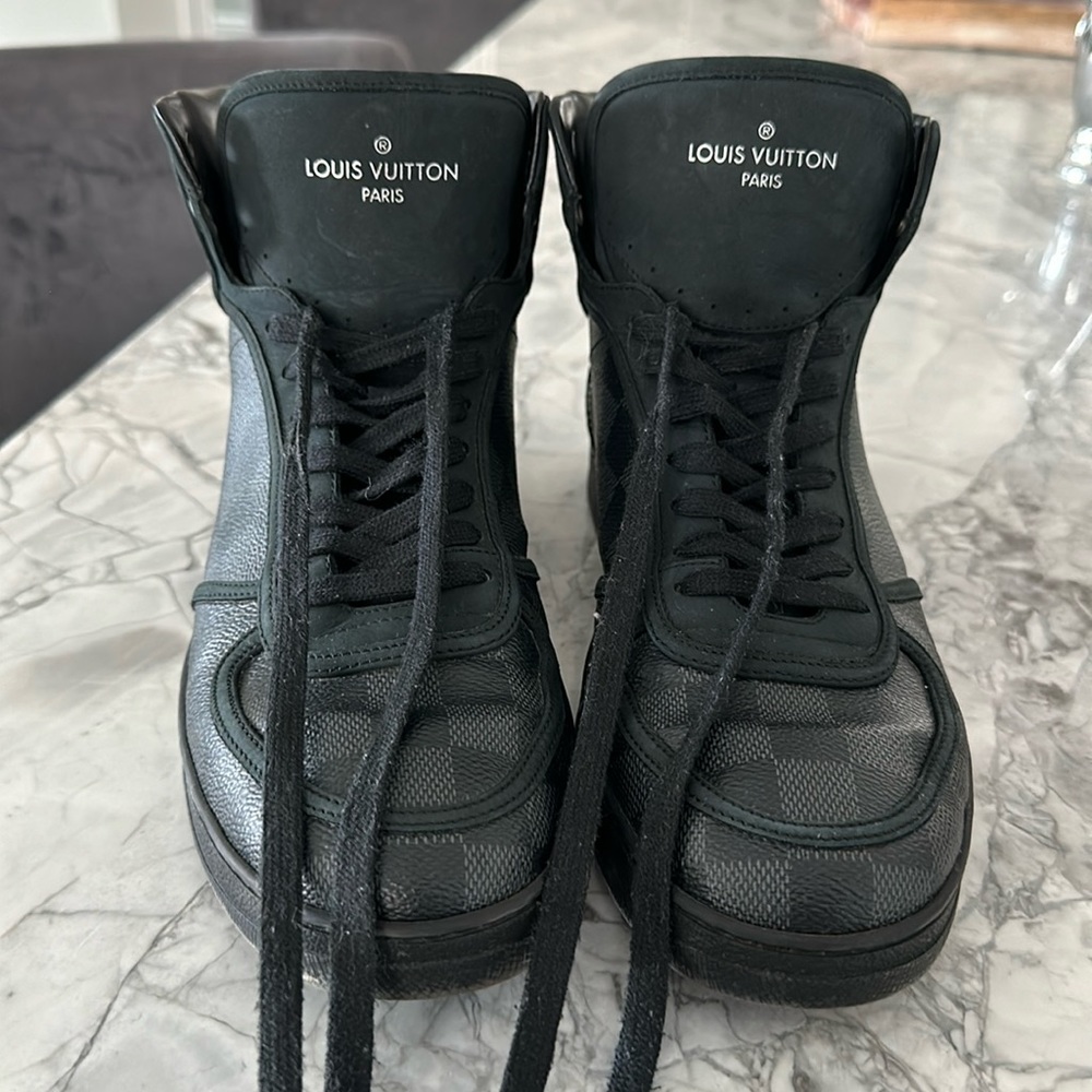 Louis Vuitton sneaker
